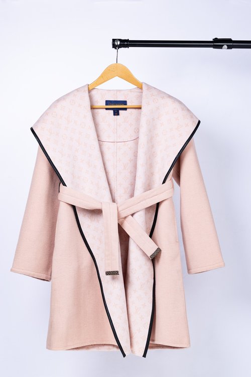 Louis Vuitton Pink Floral Long Coat, Exquisite Wool Silk Composition