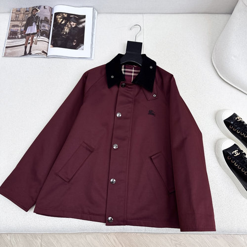 Burberry Red and Black Color-blocked Commuting Windbreaker