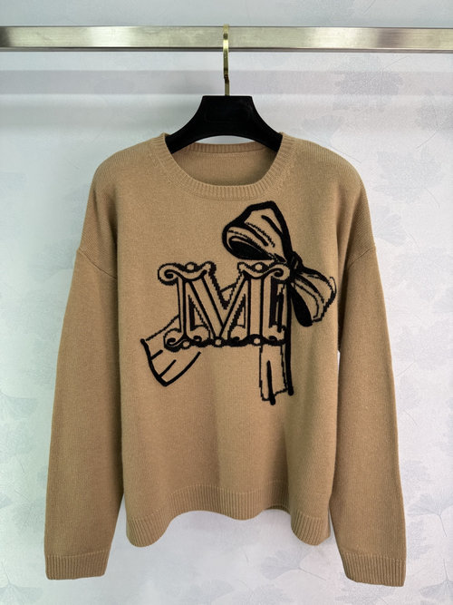 Max Mara Camel Cashmere Sweater with Black Bow Letter Pattern, Soft and Cozy