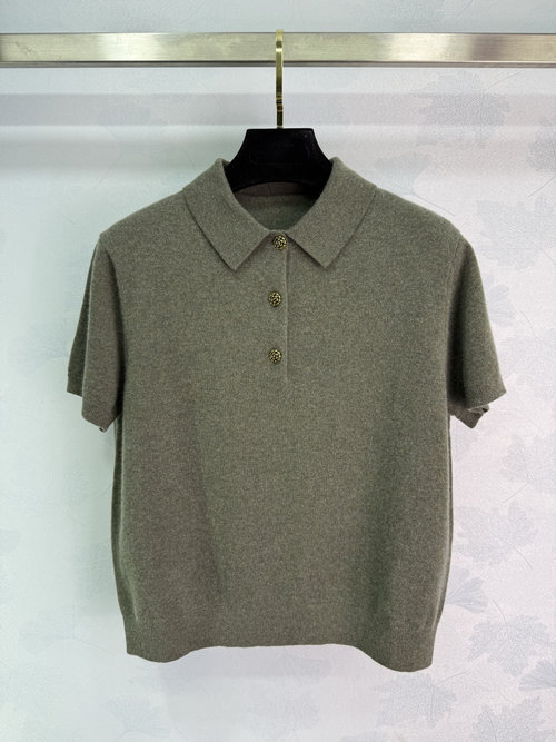 Loro Piana Lapel Knit Short Sleeve with Vintage Metal Buttons, Minimalist Style for Middle-Aged