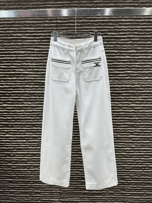 Celine Original: Newly Launched: Fleece - Lined Jeans
Optimized: Fleece-Lined Denim Pants