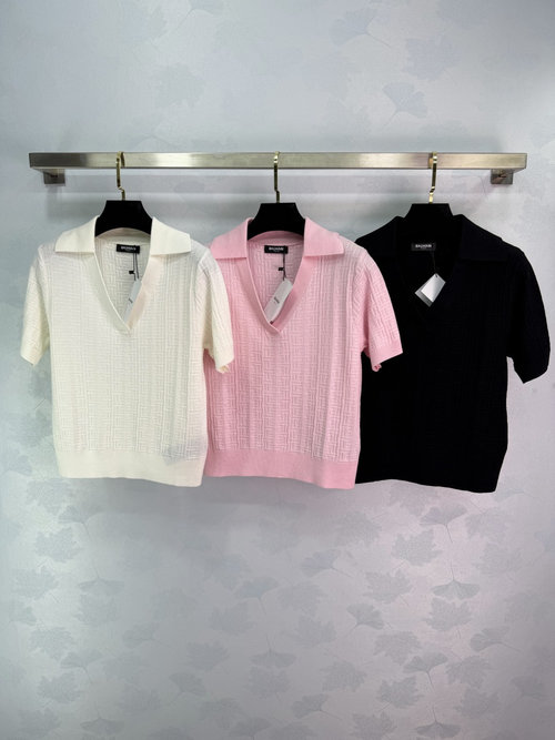 Balmain Pink V-Neck Knit Shirt for Various Scenes