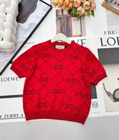 Gucci Red Jacquard Vintage Sweater with Double G, Soft & Stylish