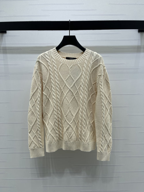 Max Mara Cable Knit Pullover Sweater with Side Slits and Ribbed Trim