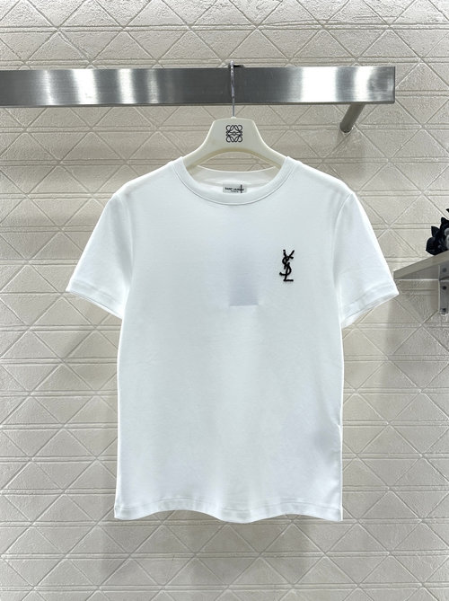 Yves Saint Laurent Versatile Comfortable Cotton Beaded Letter Logo T-shirt