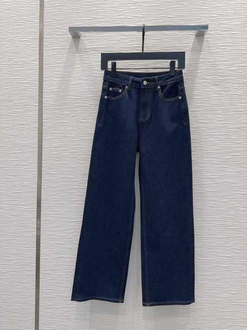 Loewe 3D Tailored Slimming Jeans, Elegant and Adaptable
