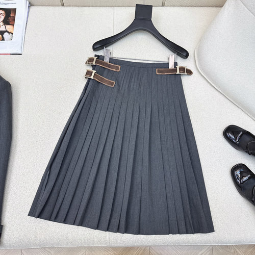 Prada Belted Pleated Skirt for Versatile Matching