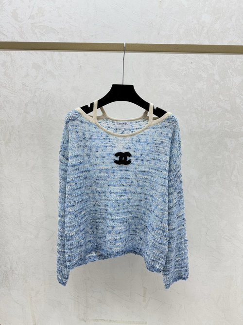 Chanel Color-blocked Simple Hollow Knitted Long Sleeve in Blue