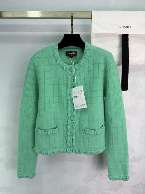 Chanel Luxury Cashmere Cardigan with Tassel and Grid