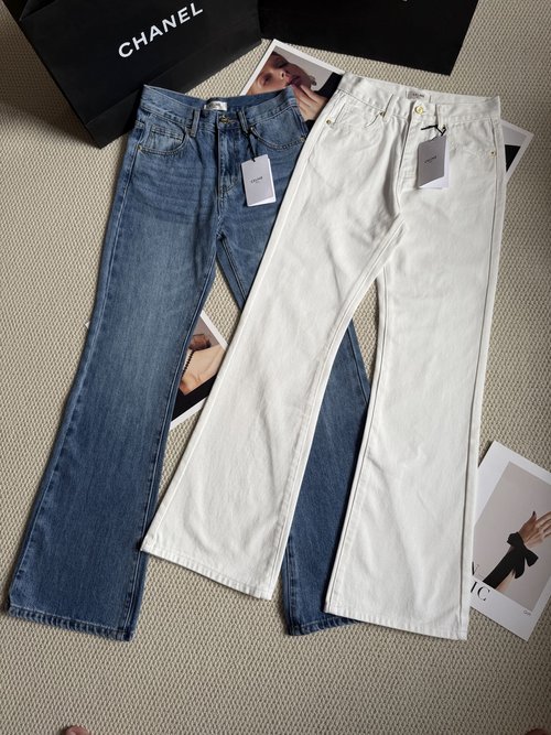 Celine Slightly Flared Jeans for a Trendy Appearance