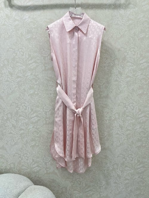 Fendi Sophisticated Custom Jacquard Sleeveless Lining Skirt with Double F Pattern