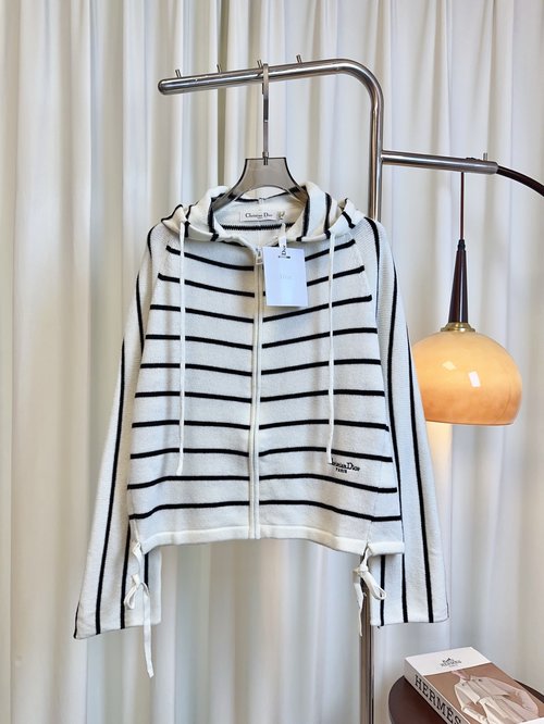 Chanel Wool Zip-Up Cardigan with Embroidered Logo, Exquisite Craftsmanship