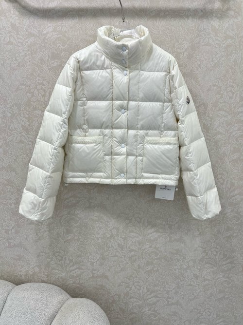 Moncler Classic Pocket Knit Down Jacket with Brand Sleeve Logo, Lightweight and Warm