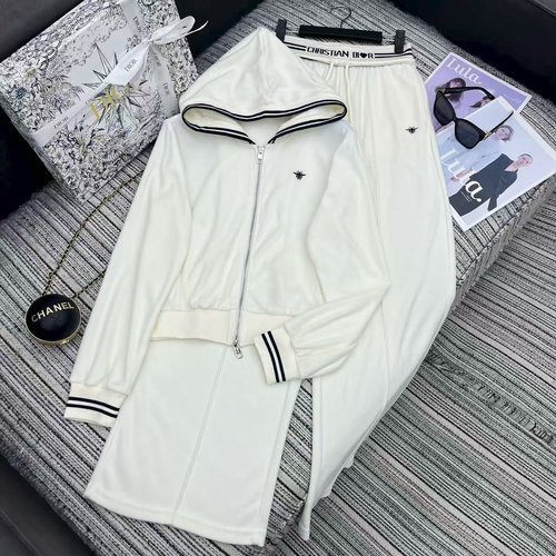 Dior Early Autumn Striped Hooded Jacket with Elastic-Waist Wide-Leg Pants Set