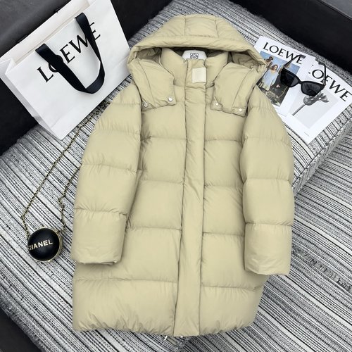 Loewe Recommended Early Autumn-Winter: Down Jacket with Logo Collar