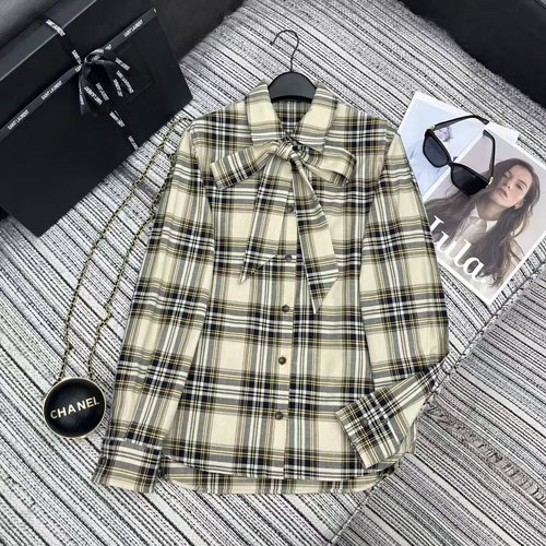 Yves Saint Laurent Early Autumn Recommended: Checked Turn-Down Collar Long-Sleeve Shirt with Tie Design