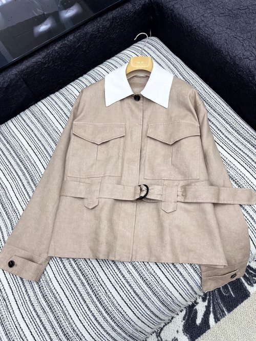 Loro Piana Linen Belted Jacket with Contrasting Collar, Sophisticated Design