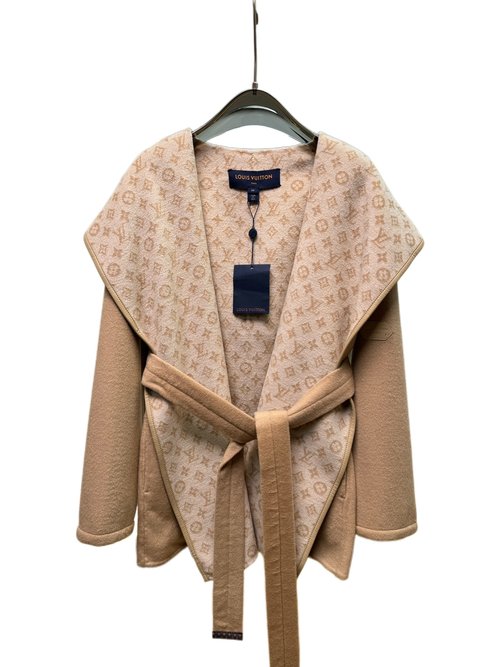Louis Vuitton Beige Single-sided Short Coat, Elegant Wool Silk Fabric