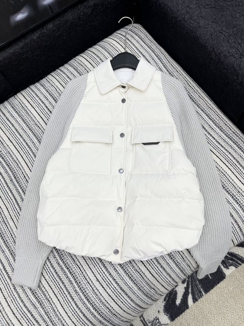 Hermes Classic Series Down-stitched Knit Sleeve Coat with a Luxury Appearance