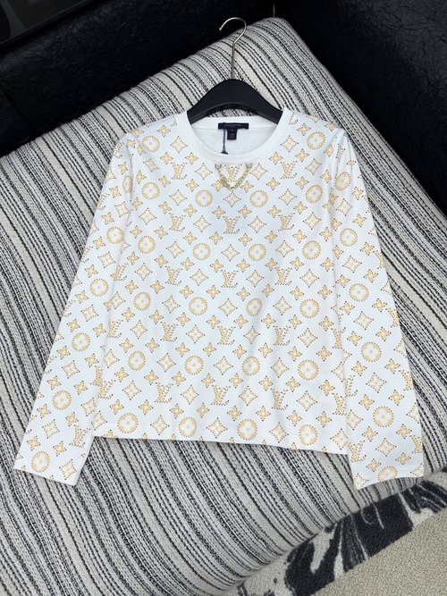 Louis Vuitton Luxury Long-Sleeve T-Shirt of Original Quality, Trendy and Versatile