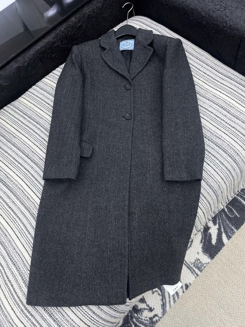 Hermes Classic Handcrafted Wool Long Coat with Refined Style
