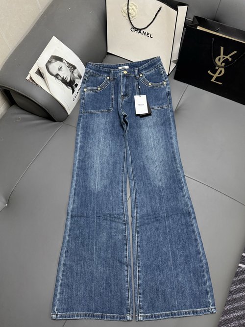 Fendi Pocket Rivet Embroidered Stretch Flare Jeans, Stylish Appearance