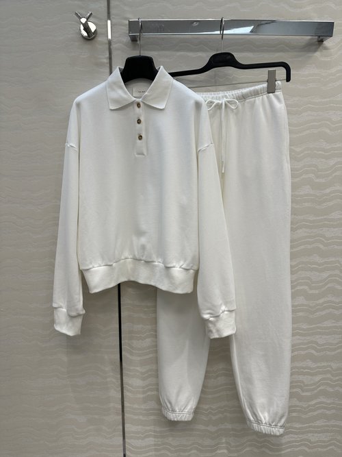 The Row Row-Style Minimalist Leisure Set with Polo Neck Sweatshirt