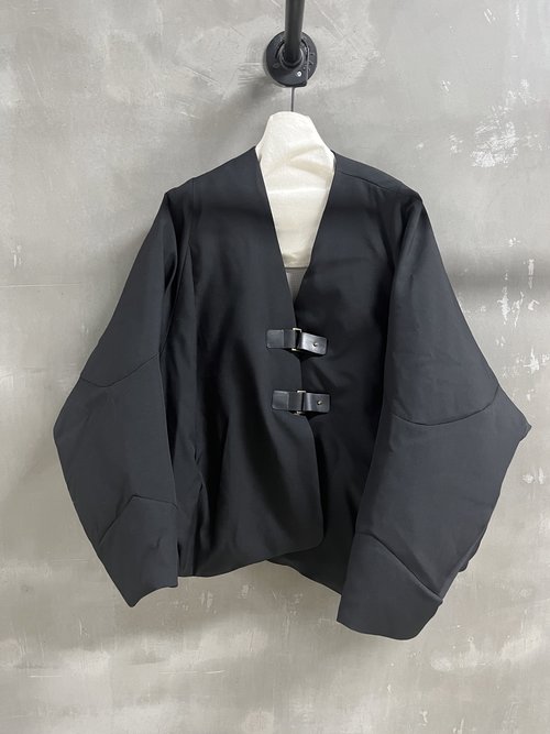 Toteme TOTEME Minimalist Down Jacket with Classic Old - Money Aesthetic, Slimming Design