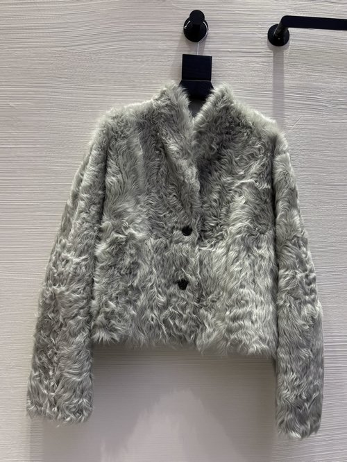 The Row Elegant Light Sheepskin Fur with V-Neck and Short Hem