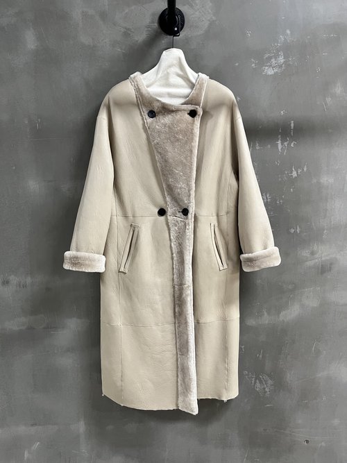 Miu Miu Stylish Fur-Trimmed Jacket with Imported Australian Wool