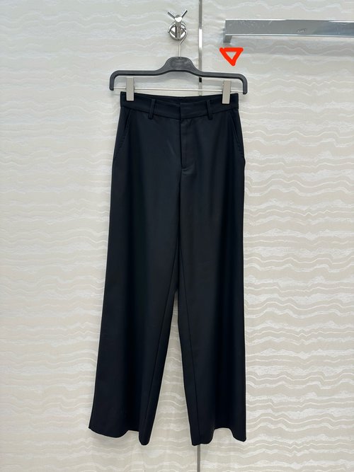 Bottega Veneta Exclusive Minimalist Wool Straight-Leg Trousers