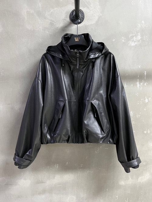 Balenciaga Customized Retro Leather Jacket with Versatile Design