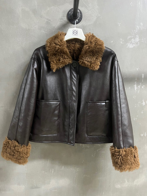 Loewe Premium Fur-Trimmed Apparel, Versatile, Imported Merino Wool Fabric