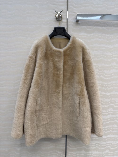 Max Mara Imported Lambskin Fur Coat with Premium Craftsmanship