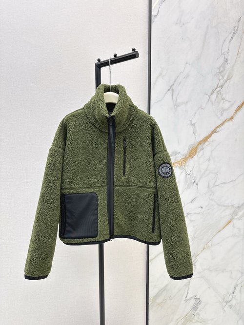 Canada Goose Eco-Friendly Classic Stand Collar Teddy Fleece Sweatshirt