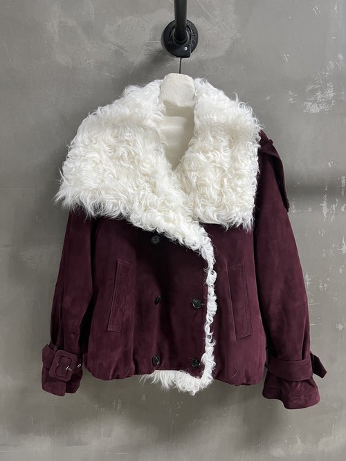 Dior Elegant Leather Puffer Jacket with Turkish Wool Collar