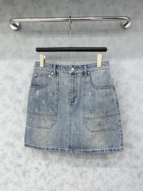 Louis Vuitton Original Sequin Denim Skirt with High - End Craft