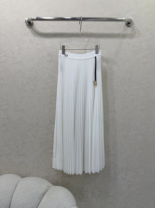 Fendi Elegant Long Pleated Skirt with Dual F Metal Decor
