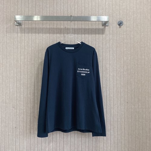 Acne Studios Loose and Well - Shaped Pocket - Printed Long - Sleeved T - shirt