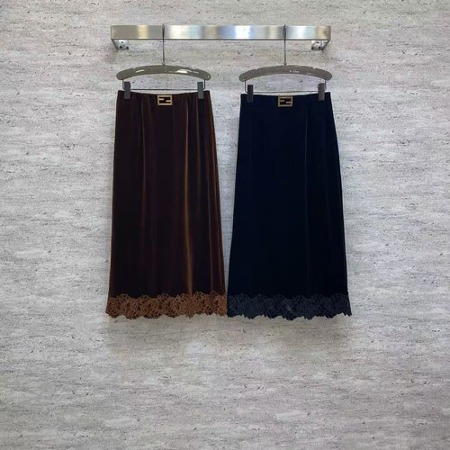 Fendi Elegant Velvet Half Skirt with Vintage Details