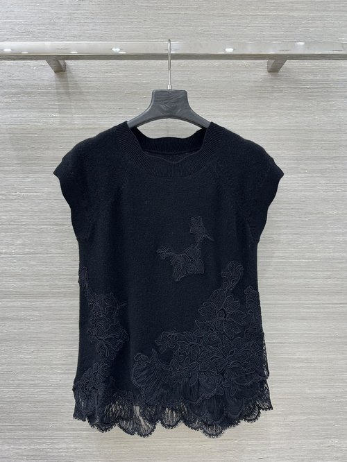 Alexander Wang Premium Cashmere Lace-Appliqué Vest with Double-Layer Embroidery