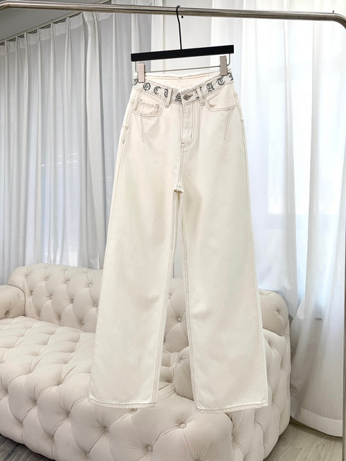 Chanel Popular Distressed Jeans with Embroidered Decoration