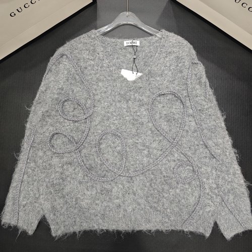 Loewe Packaged Wool Wheat Ribbon V-Neck Long Sleeve Top