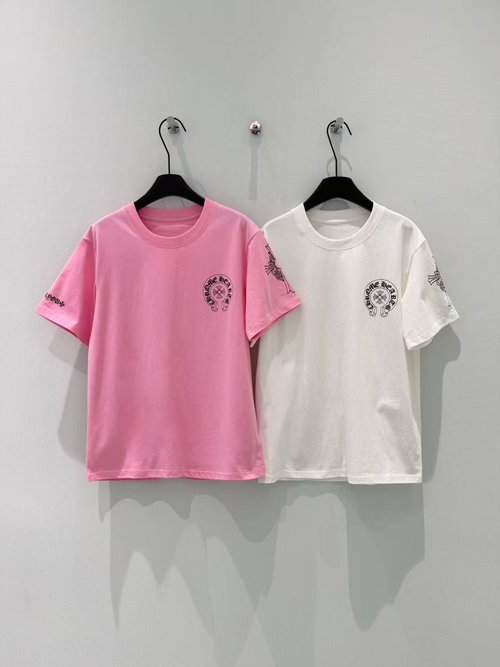 Chrome Hearts Oversized Cropped Tee with Subtle Luxury