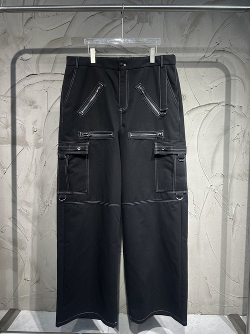 Balenciaga Heavy - Duty Metal Buckle Set with Short - sleeve and Casuals