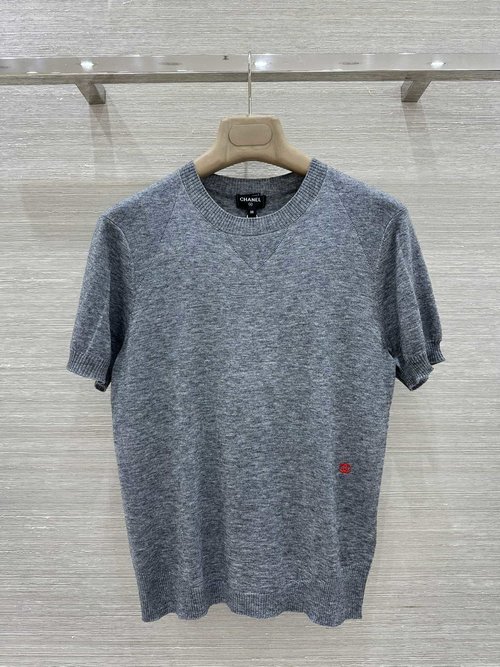 Chanel Exclusive Superfine Cashmere Short-Sleeved Top
