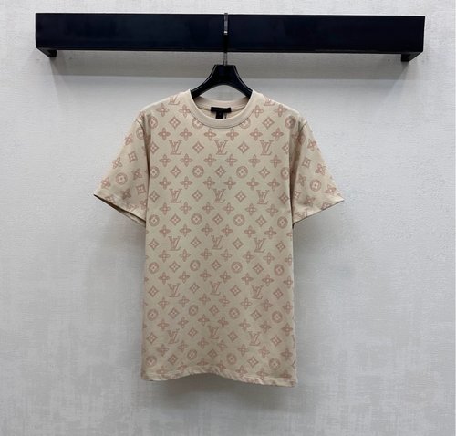 Louis Vuitton Round-Neck Printed Logo T-Shirt for Stylish Wear