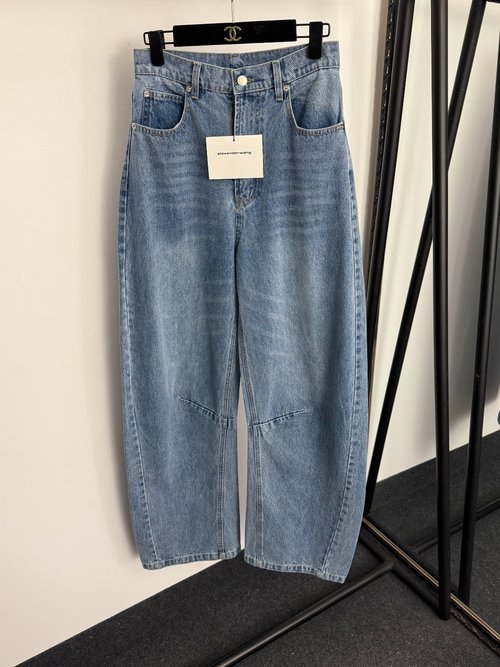 Alexander Wang King-Brand Letter Studded Back Pocket Denim Jeans, Trendy Look