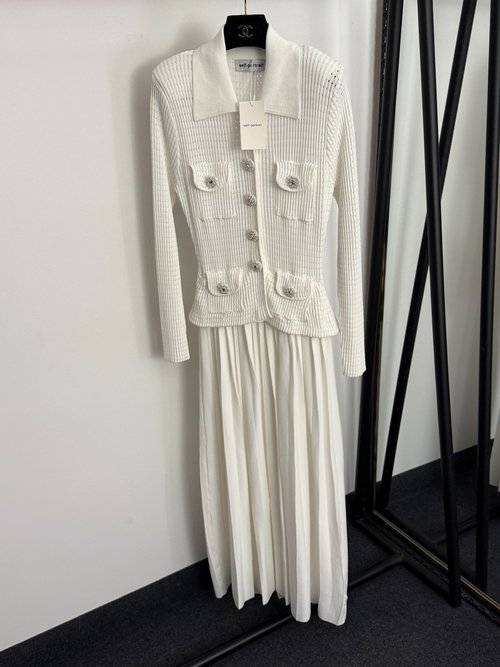 Self-Portrai Self-Portrait Rhinestone-Buttoned Ruffled Waist Pleated Dress