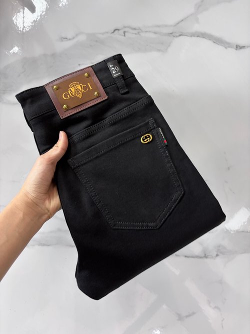 Gucci High-Quality Custom-Fit Jeans